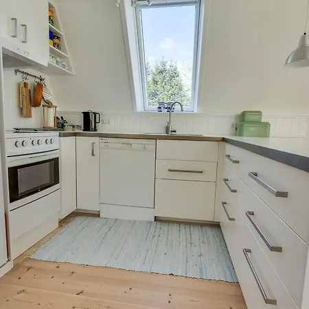 Three-bedroom Holiday In Hals